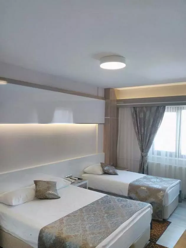 nepa hotel rooms (Copy).jpg